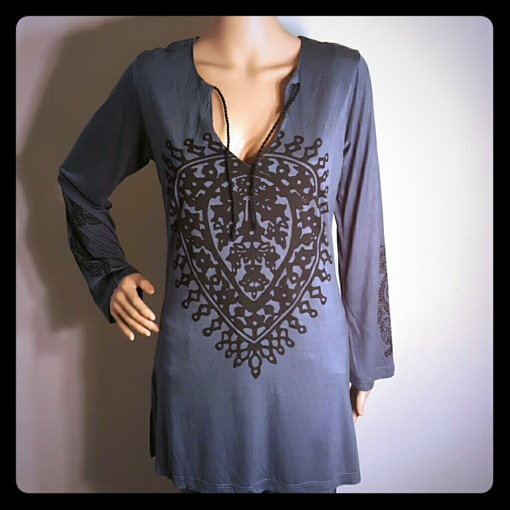Yak n Yeti gray blouse long sleeves size L